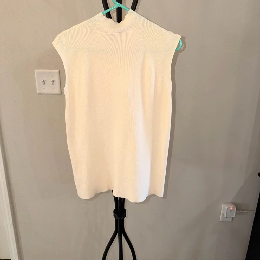 Cream Ribbed Mock Neck Top Size M Minimalist Capsule Wardrobe Sleeveless Knit - Picture 3 of 6